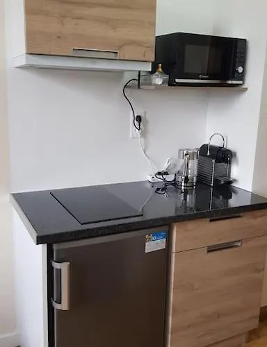 Petit Magellan Daire *